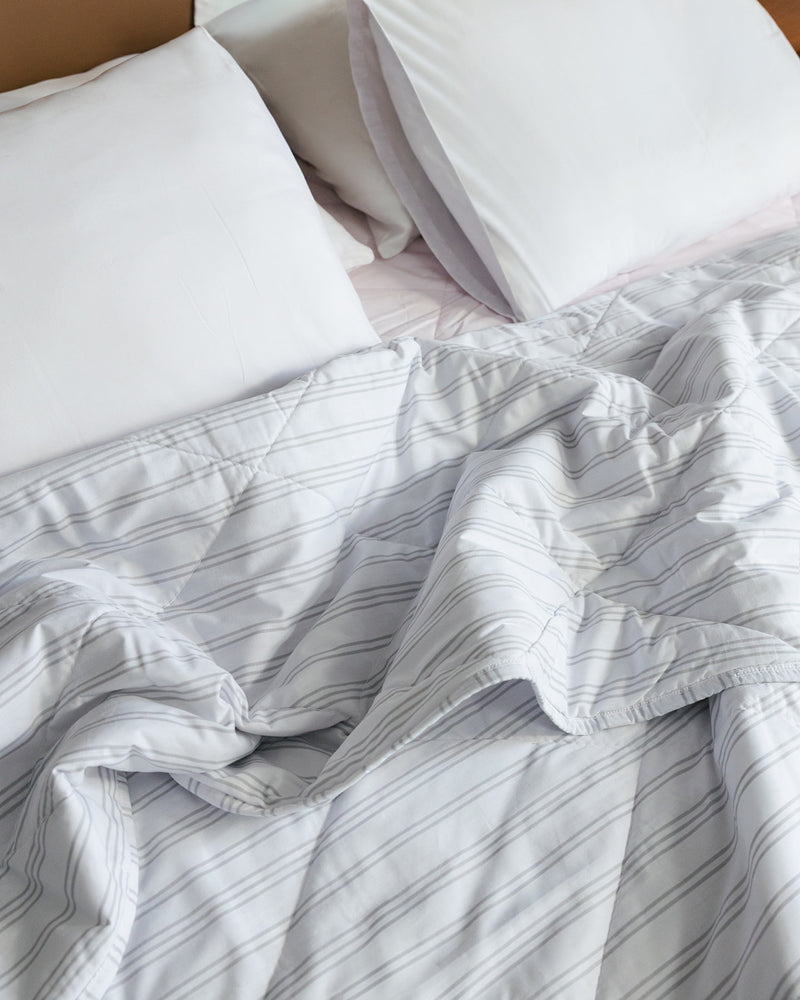 Multi-lined Lightweight Duvet