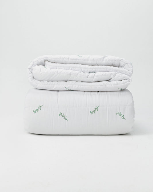 Leaf x White Fiber Duvet