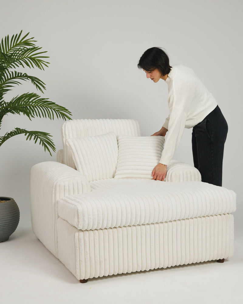 Cloud Lounge