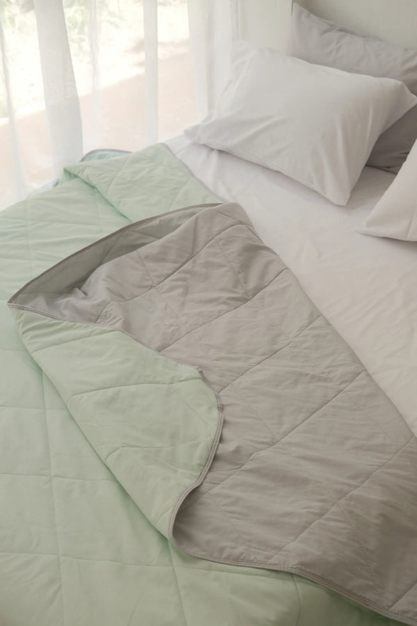 Grey x Mint Lightweight Duvet