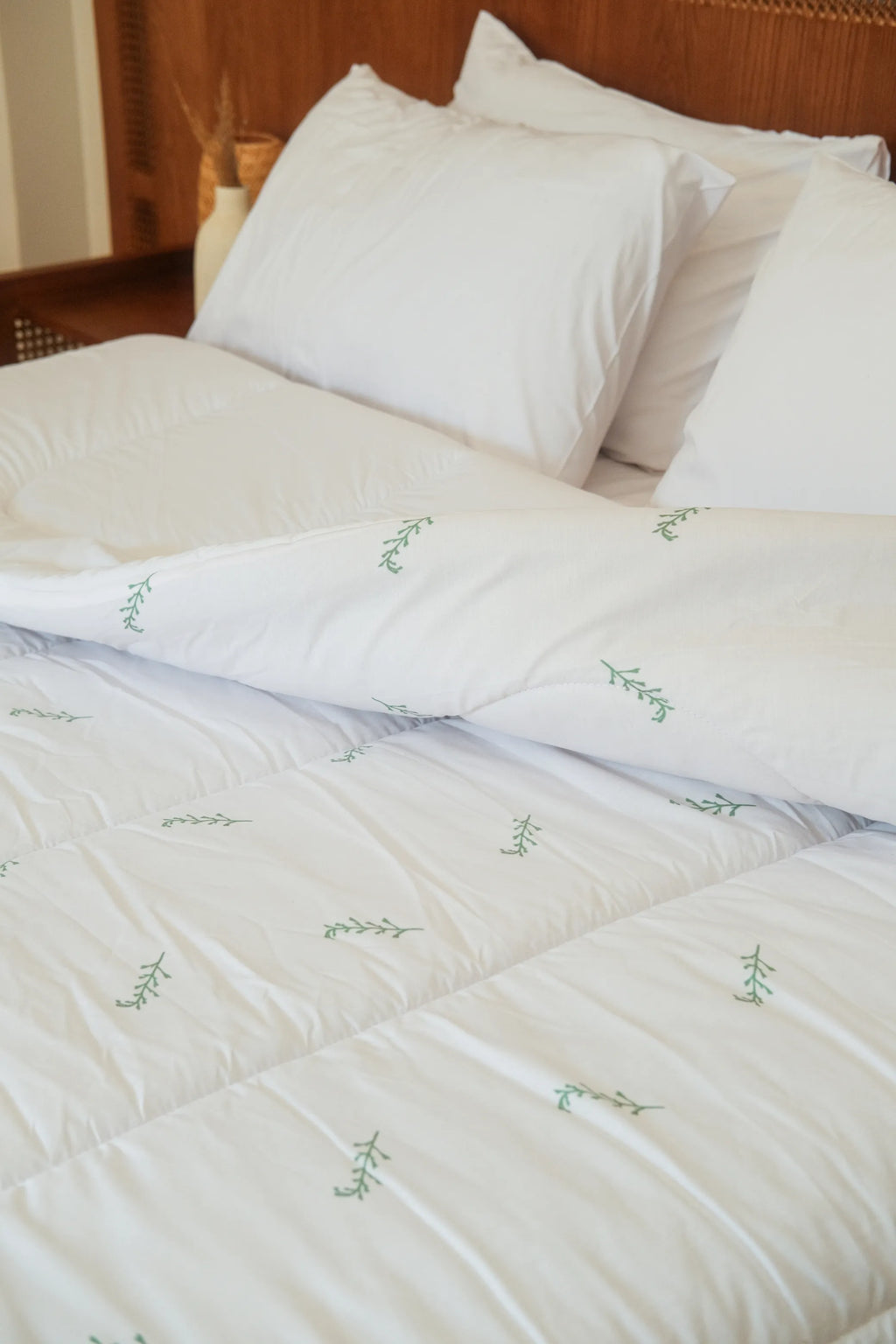 Leaf x White Fiber Duvet